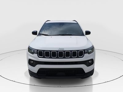 2024 Jeep Compass - Photo 2