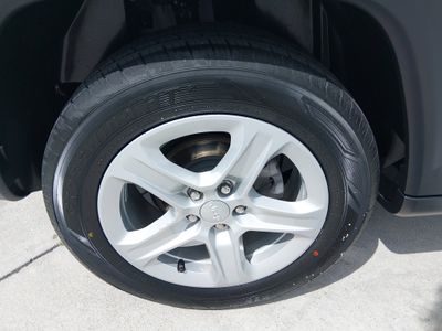 2024 Jeep Compass - Photo 10