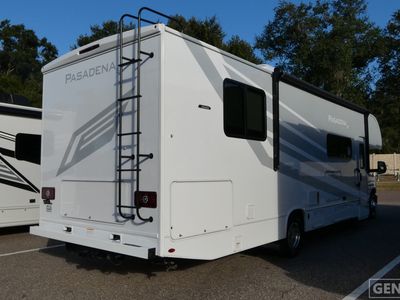 2026 Thor Motor Coach Pasadena SE - Photo 4