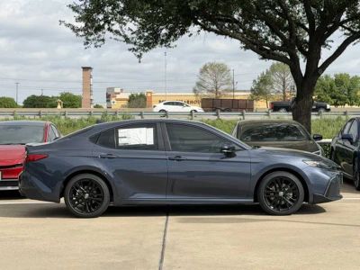 2026 Toyota Camry - Photo 3