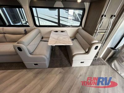 2024 Fleetwood RV Bounder - Photo 17