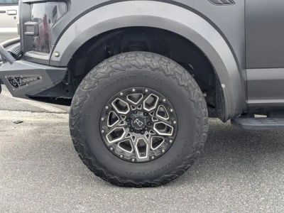 2017 Ford F-150 — photo 9 view