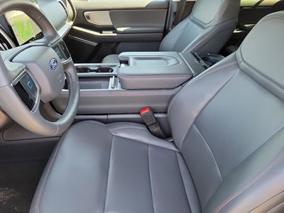 2025 Ford Expedition Max - Photo 3