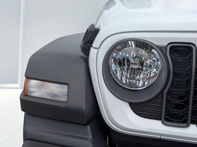2026 Jeep Wrangler — photo 8 view