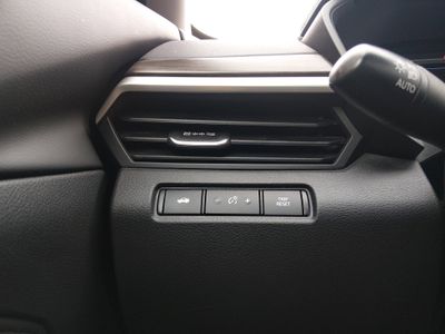 2025 Nissan Altima - Photo 13