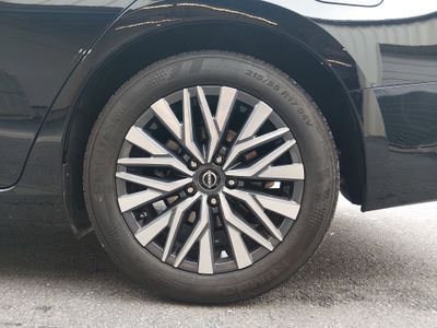 2025 Nissan Altima - Photo 10