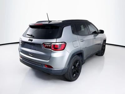 2018 Jeep Compass — photo 27 view