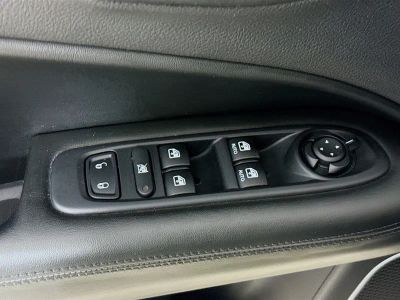 2018 Jeep Compass — photo 17 view