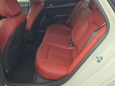 2026 Kia K5 — photo 16 view