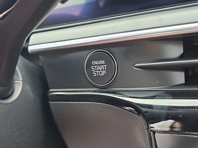2026 Kia K5 — photo 27 view