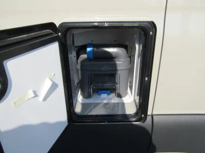 2025 Winnebago REVEL - Photo 18