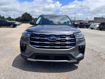 2026 Ford Explorer — side profile view