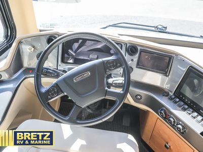 2020 Tiffin Motorhomes Phaeton - Photo 9