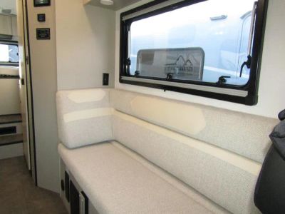 2026 Jayco GRANITE RIDGE - Photo 6