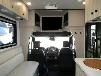 2026 Jayco GRANITE RIDGE - Photo 3