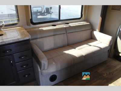 2020 Thor Motor Coach Freedom Elite — photo 33 view