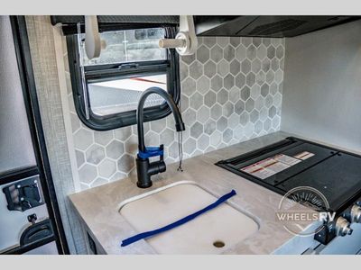 2024 Jayco Jay Feather Micro - Photo 24
