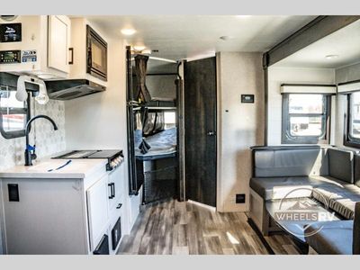2024 Jayco Jay Feather Micro - Photo 29