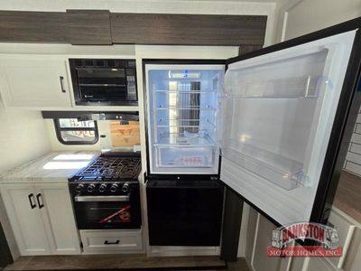 2026 SportTrek ST327VIK - Photo 18