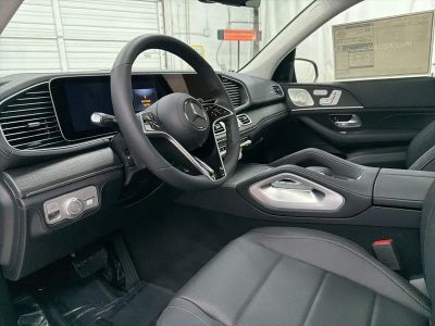 2026 Mercedes-Benz GLE — photo 12 view
