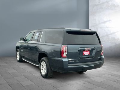 2019 GMC Yukon XL — interior view