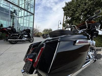 2025 Harley-Davidson FLTRX - Road Glide — engine compartment view