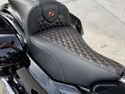 2025 Harley-Davidson FLTRX - Road Glide — photo 13 view
