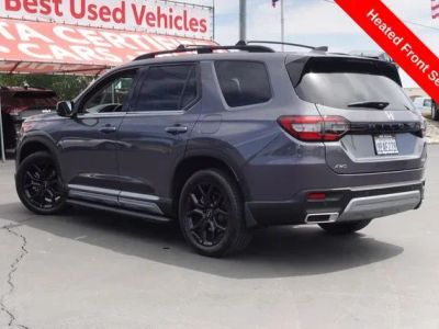 2025 Honda Pilot — photo 9 view