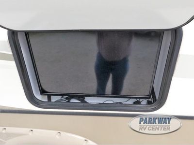 2019 Keystone RV Montana - Photo 5
