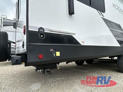 2022 Dutchmen RV Kodiak Ultimate - Photo 9
