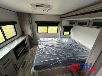 2022 Dutchmen RV Kodiak Ultimate - Photo 39