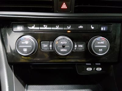 2024 Volkswagen Jetta — photo 19 view