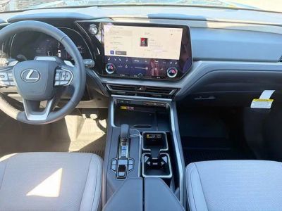 2026 Lexus TX — photo 20 view