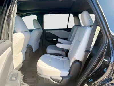 2026 Lexus TX — photo 23 view
