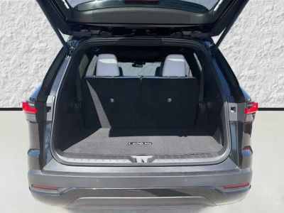 2026 Lexus TX — photo 12 view