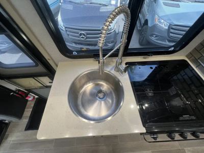 2020 Dynamax ISATA 3 — photo 7 view