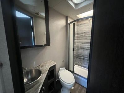 2020 Dynamax ISATA 3 — photo 16 view