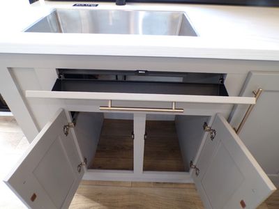 2026 Alliance RV Paradigm — photo 42 view
