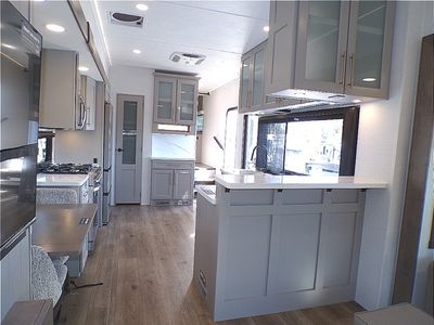 2026 Alliance RV Paradigm — photo 16 view