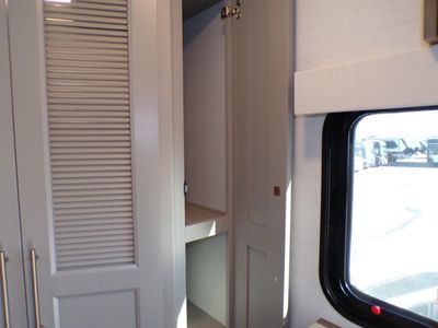2026 Alliance RV Paradigm — photo 76 view