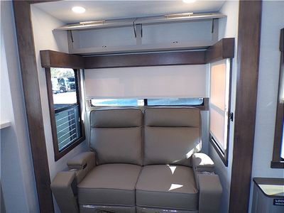2026 Alliance RV Paradigm — photo 20 view