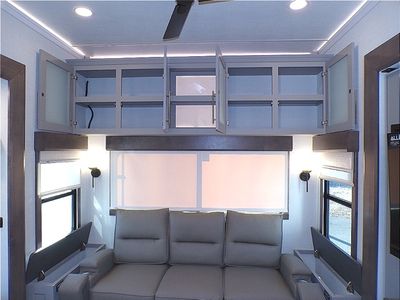 2026 Alliance RV Paradigm — photo 27 view
