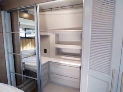 2026 Alliance RV Paradigm — photo 72 view