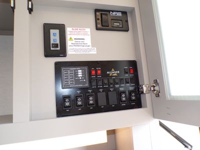 2026 Alliance RV Paradigm — photo 57 view
