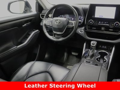 2024 Toyota Highlander AWD - Photo 32