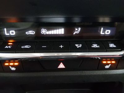 2024 Mazda CX-30 - Photo 18