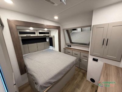 2026 Alliance RV Valor All-Access — photo 36 view