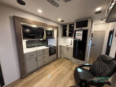 2026 Alliance RV Valor All-Access — photo 11 view