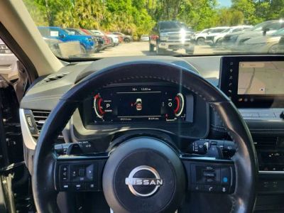 2024 Nissan Rogue — photo 18 view