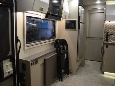2025 Winnebago VIEW - Photo 15